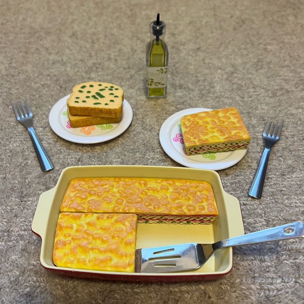 American girl doll lasagna set